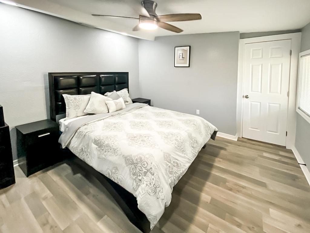 Sarasota Modern, Spacious, Comfy, Queen Beds, Backyard Rental エクステリア 写真