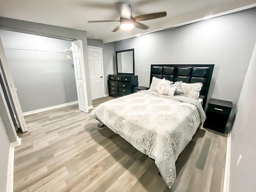 Sarasota Modern, Spacious, Comfy, Queen Beds, Backyard Rental エクステリア 写真